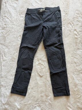 Vuori size L pants dark gray